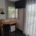 Manel Guest house
