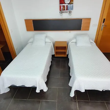 Guest house Manel 2*