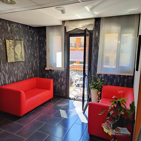 Manel Guest house