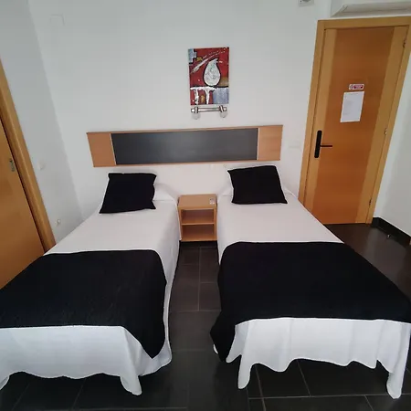 Guest house Manel 2*